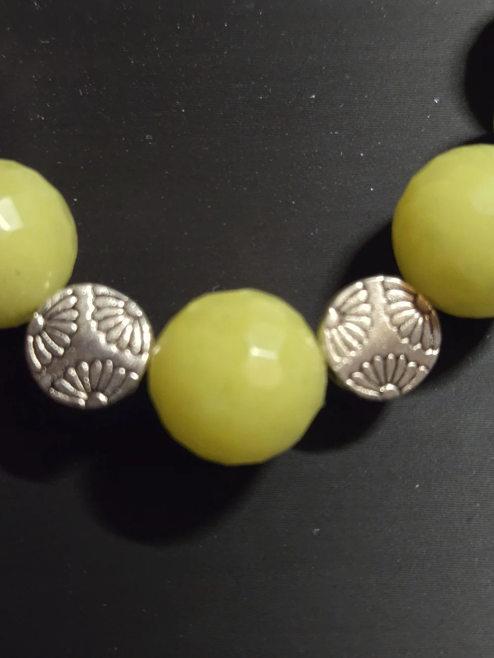 Faceted Lime Jade Necklace With Silver Tone Accent Beads - Picture 2 of 4